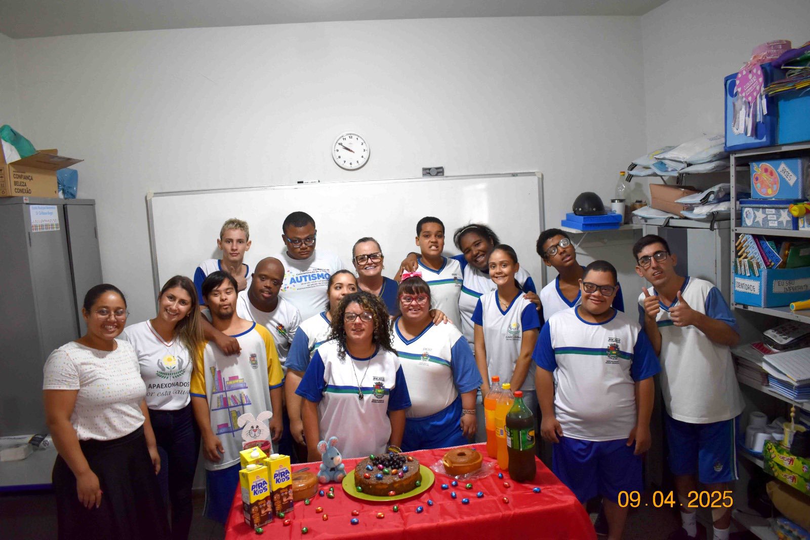 Confraternização de Páscoa na EJA “O verdadeiro sentido da Páscoa”