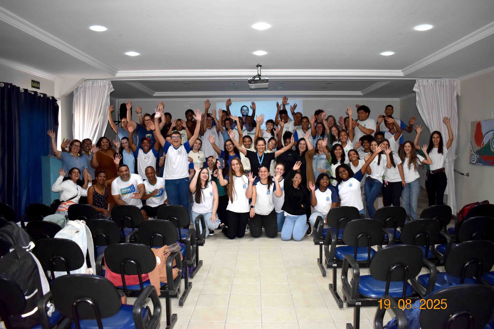 INTERLIGADOS : Um debate inteligente sobre oportunidade, empatia, inclusão e respeito.