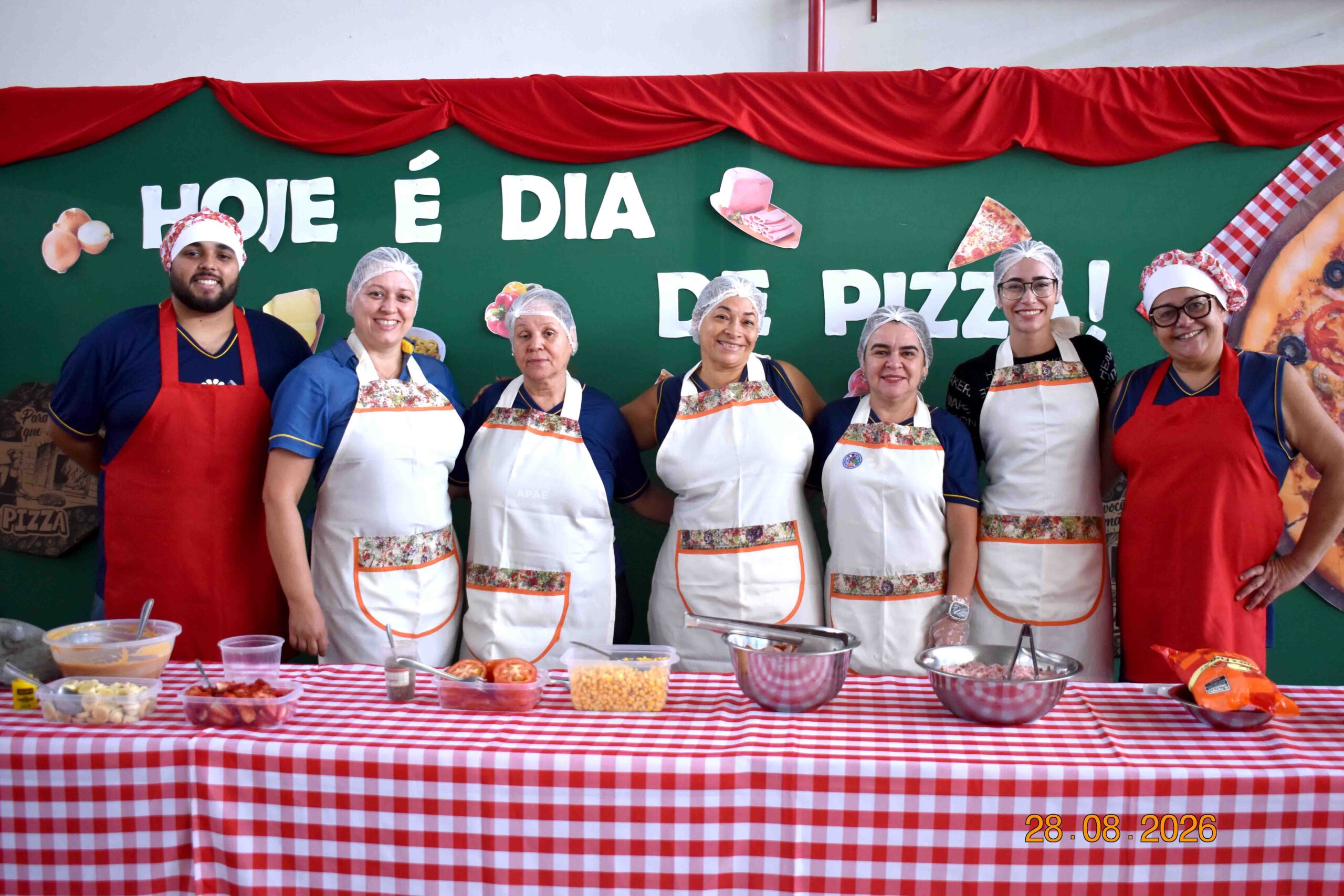 APAE encerra a Semana Nacional da Pessoa com Deficiência com Oficina de Pizza