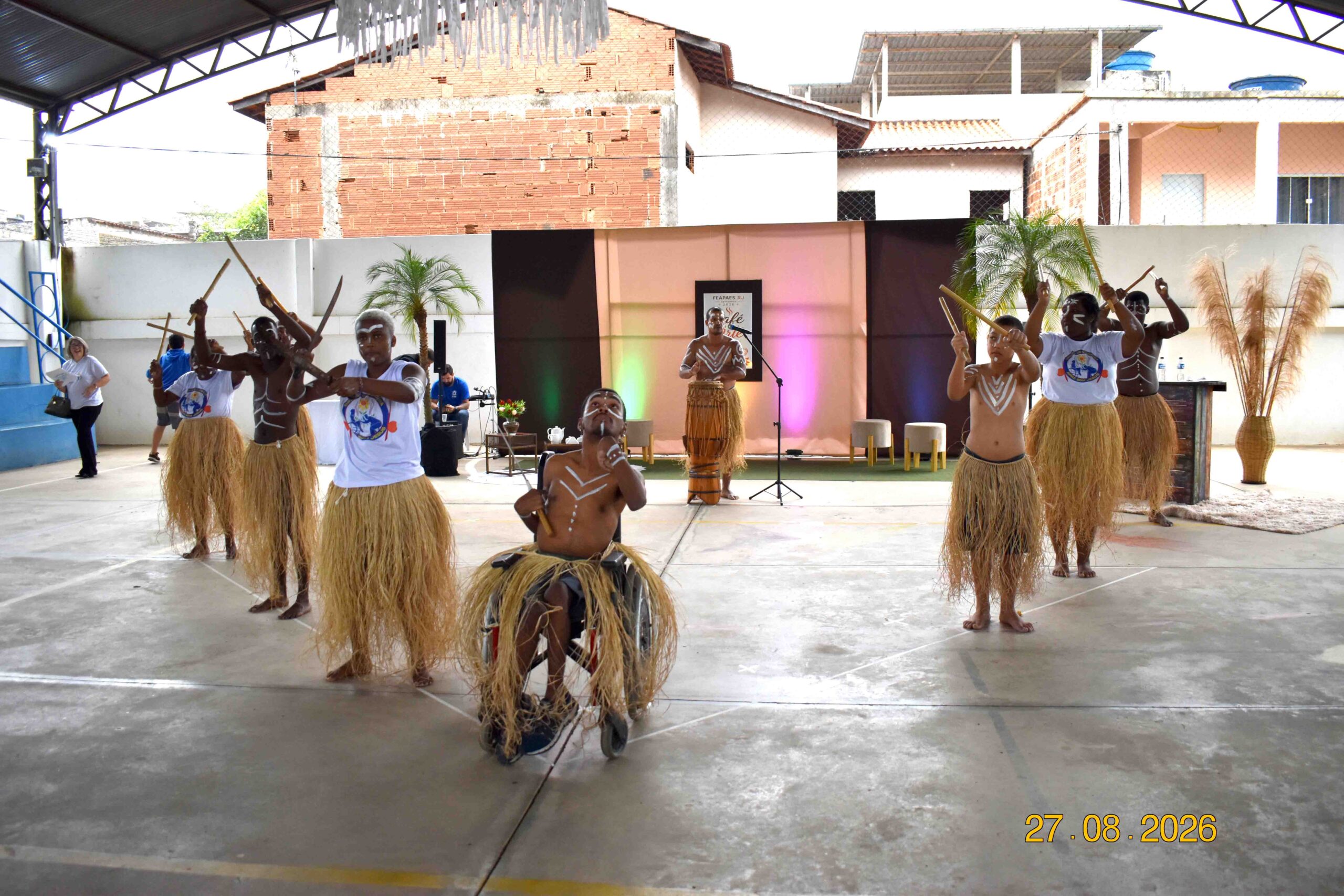 APAE de Bom Jesus apresenta o Maculelê no Café com Artes da Região Noroeste